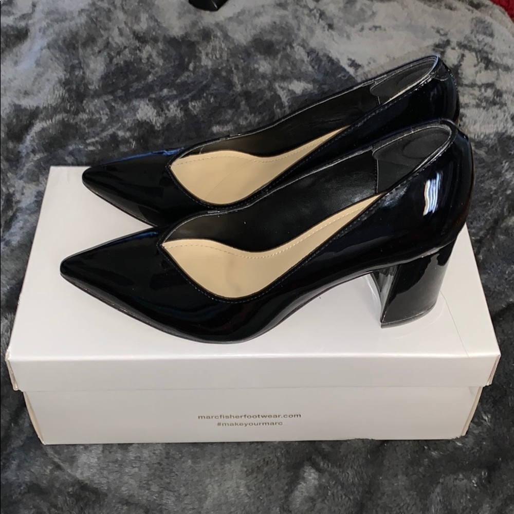 Marc Fisher Pumps
